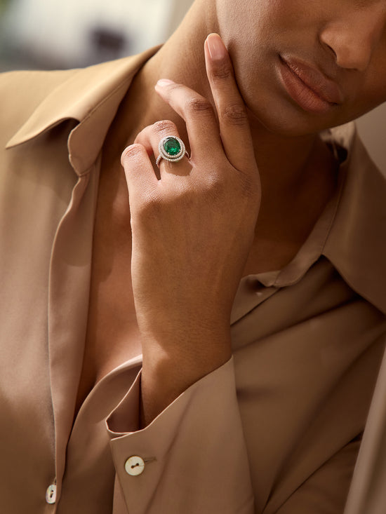 Vintage Oval Emerald Platinum Ring