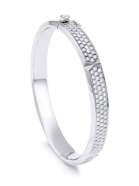 Jazz White Gold Pavé Diamond Bangle