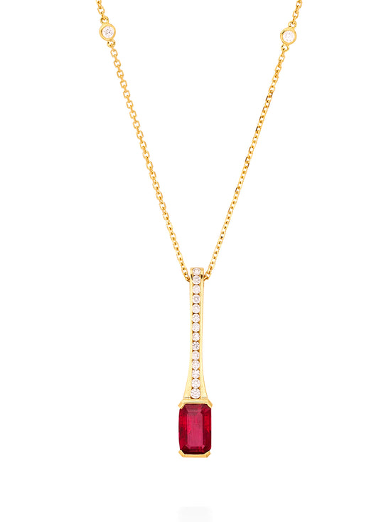 Classic Ruby Yellow Gold Pendant