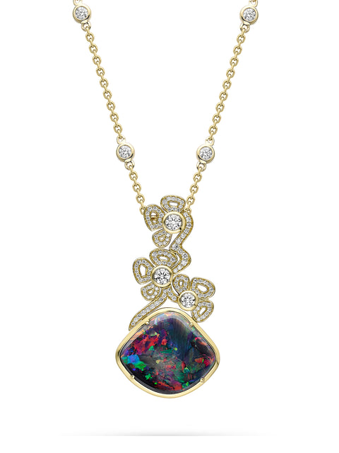 A Family Journey Barcelona Black Opal Yellow Gold Pendant