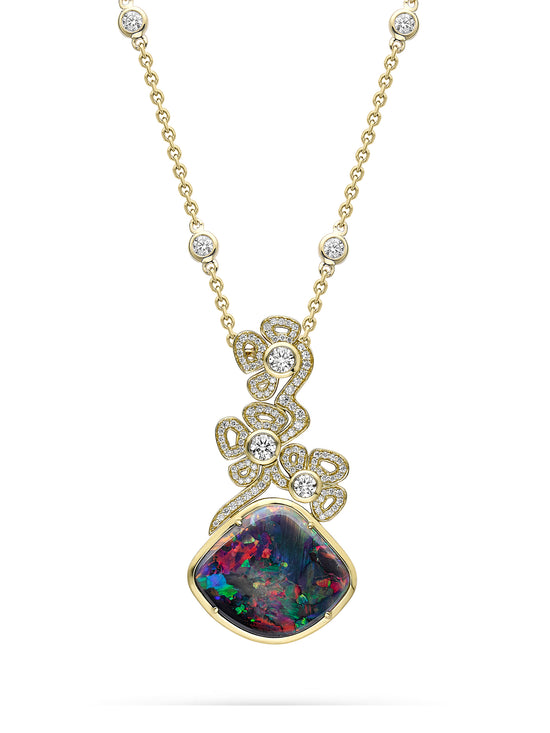 A Family Journey Barcelona Black Opal Yellow Gold Pendant