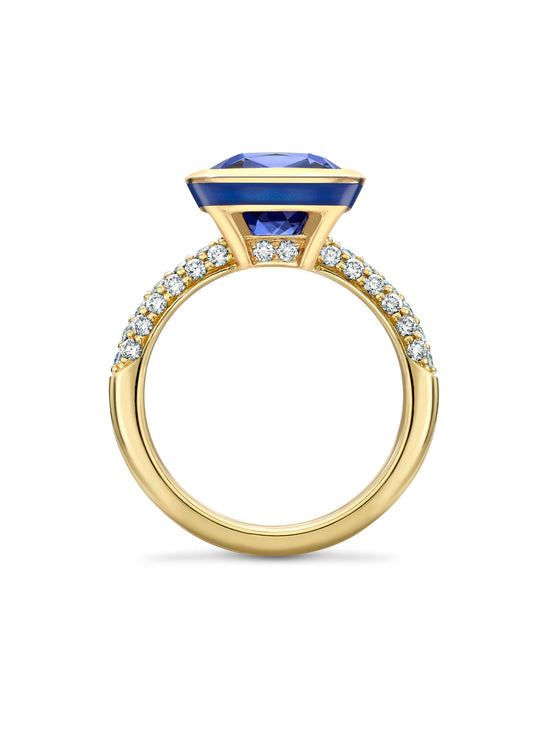 Florentine Dolce Vita Cushion Tanzanite Yellow Gold Ring