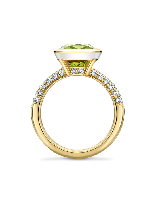 Florentine Dolce Vita Cushion Peridot Yellow Gold Ring