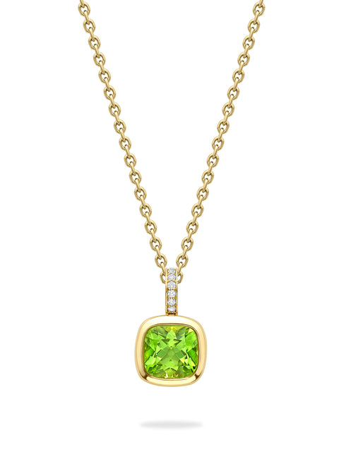 Florentine Dolce Vita Cushion Peridot Yellow Gold Pendant