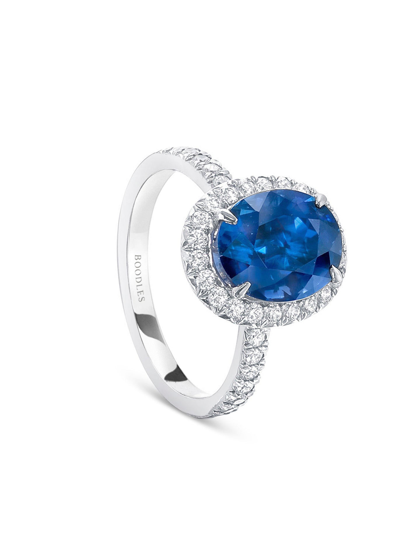 Vintage Oval Blue Sapphire Engagement Ring | Boodles